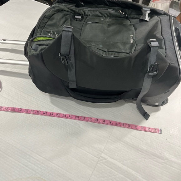 OSPREY SOJOURN 45 WHEELED TRAVEL PACK - Picture 11 of 15